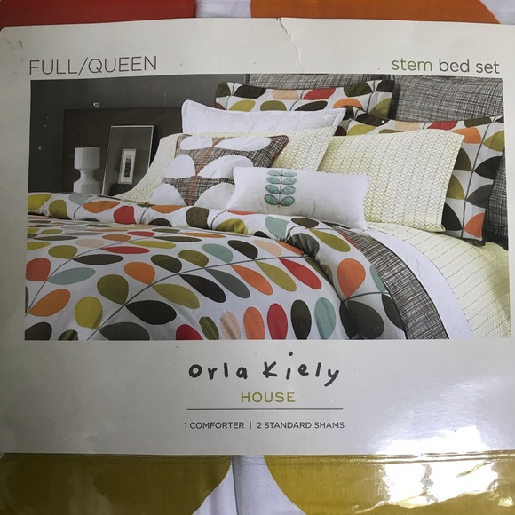Orla Kiely Bedding Orla Kiely Stem Queen Size Comfortertwo Shams New Poshmark Orla Kiely Bedding Orla Kiely Stem Queen Size Comfortertwo Shams New Poshmark